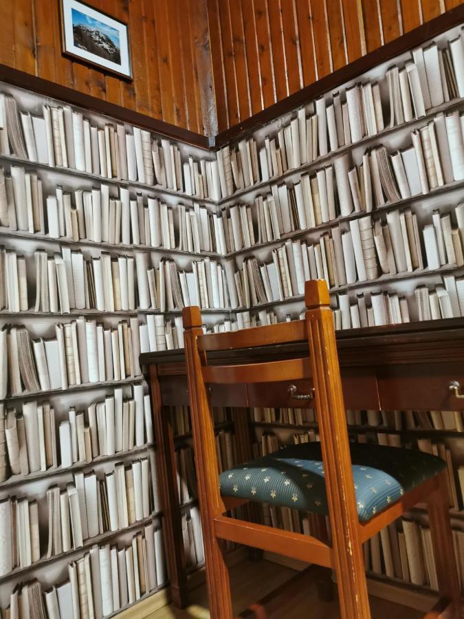 Great Mountain B&B Platak Ngoại thất bức ảnh