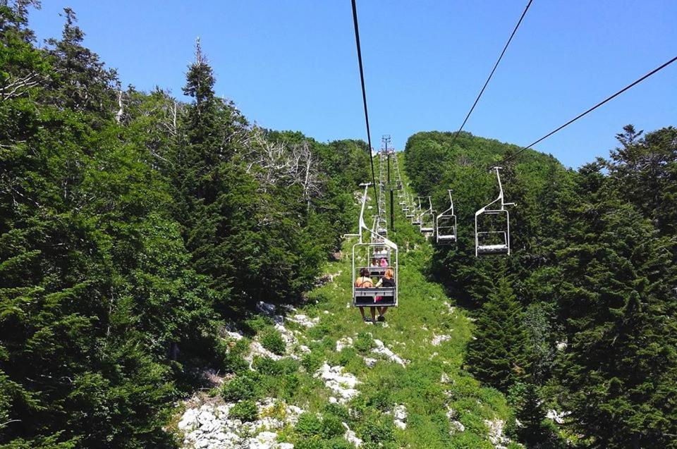 Great Mountain B&B Platak Ngoại thất bức ảnh