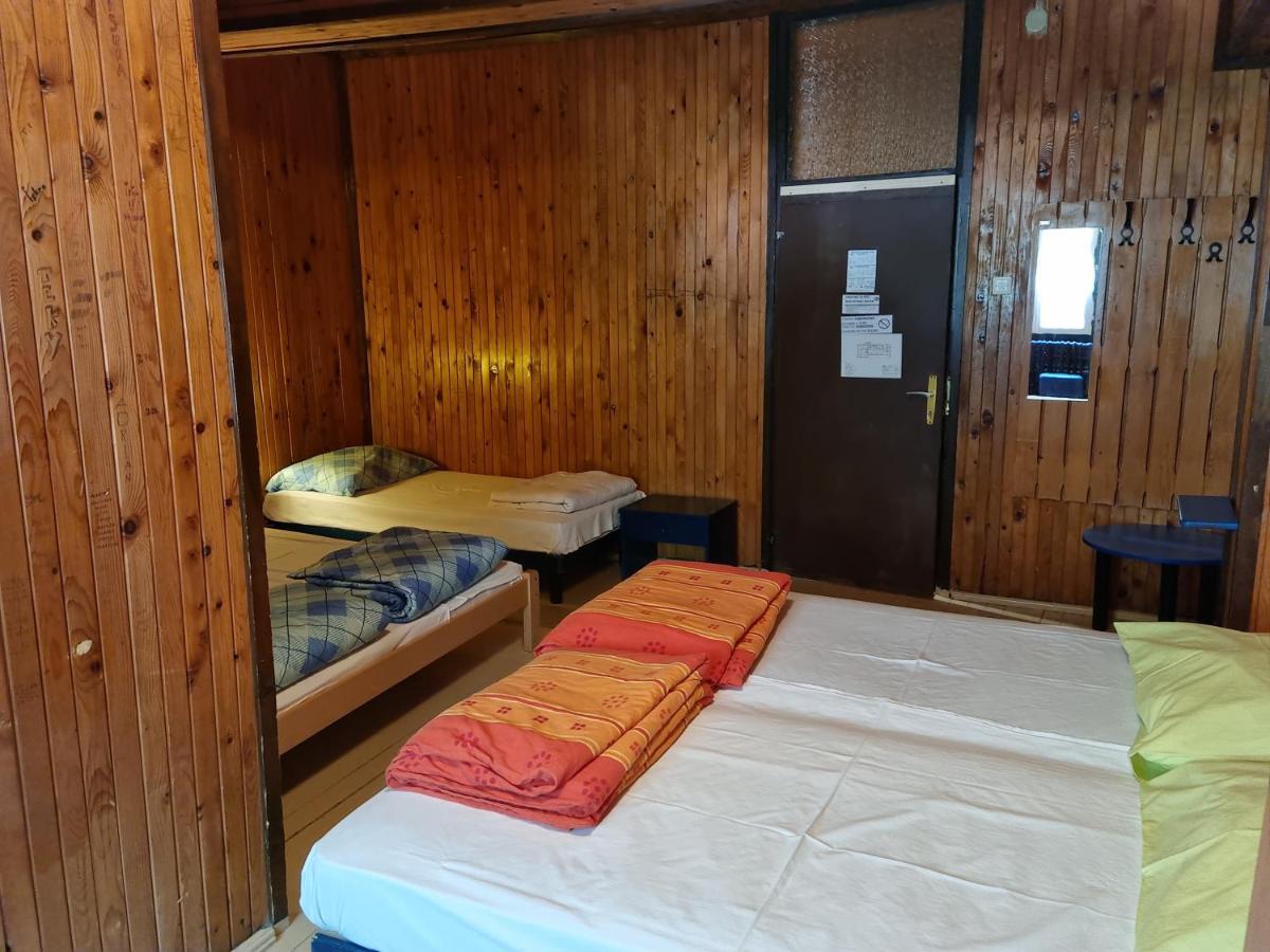 Great Mountain B&B Platak Ngoại thất bức ảnh