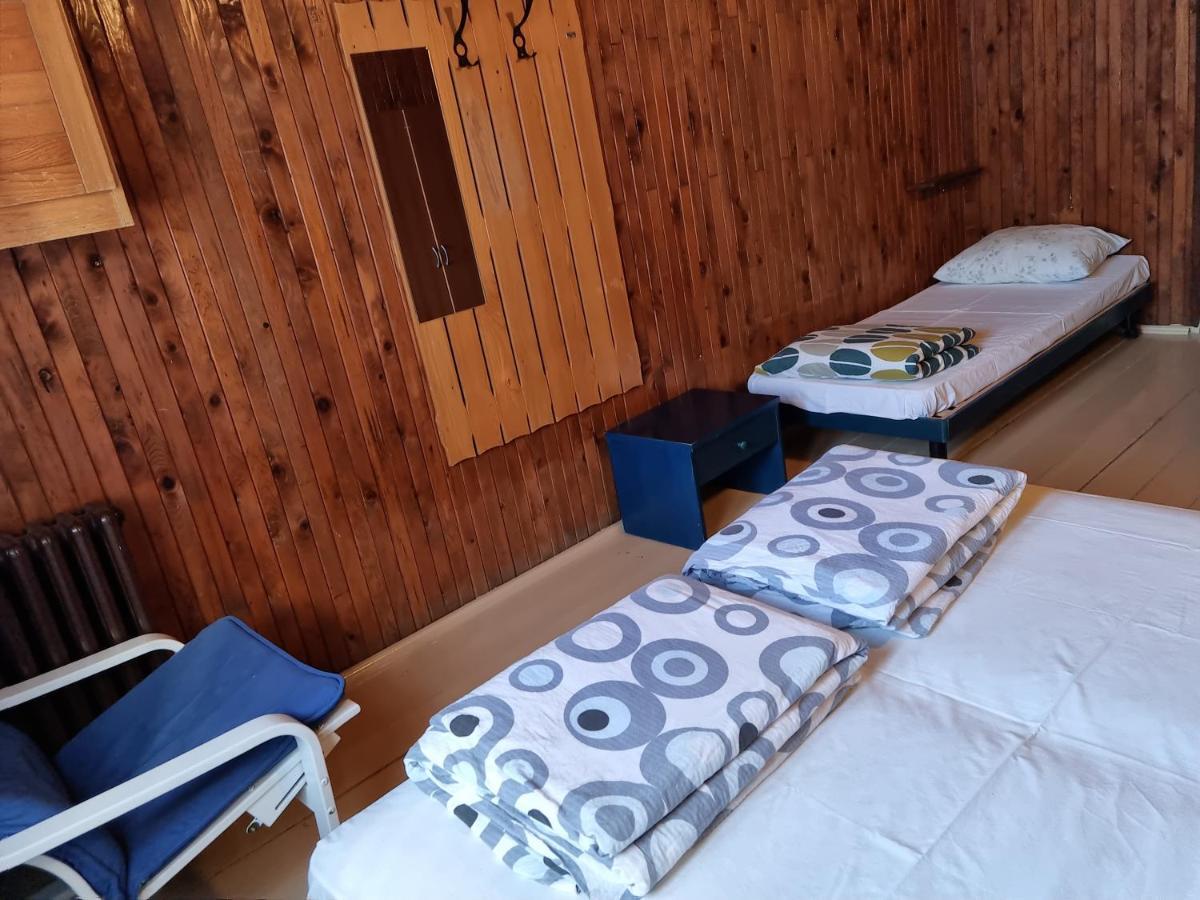 Great Mountain B&B Platak Ngoại thất bức ảnh