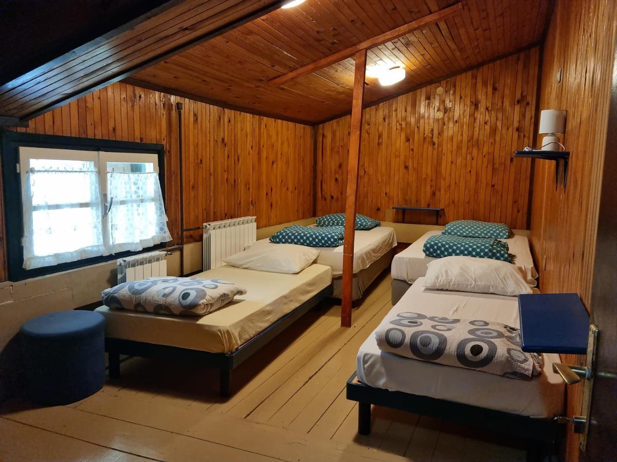 Great Mountain B&B Platak Ngoại thất bức ảnh