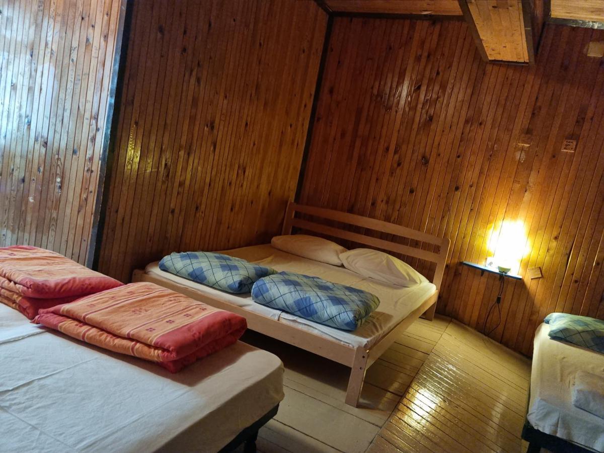 Great Mountain B&B Platak Ngoại thất bức ảnh