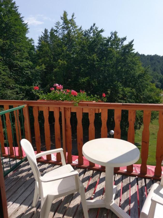 Great Mountain B&B Platak Ngoại thất bức ảnh
